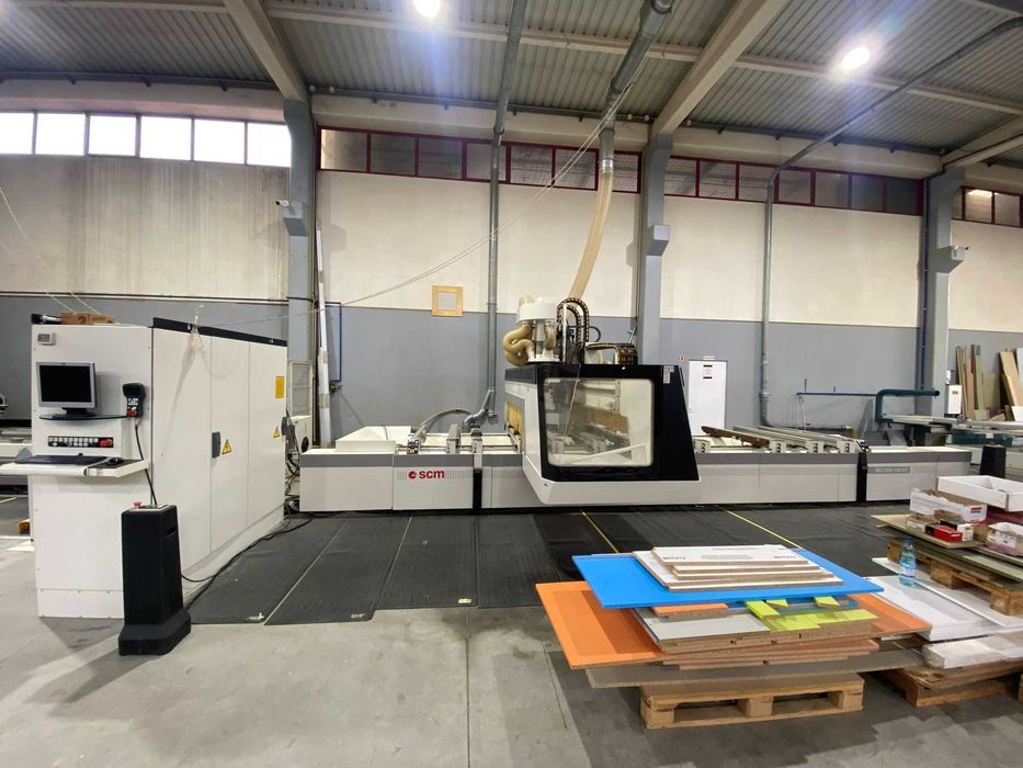 CNC SCM de 5 eixos
