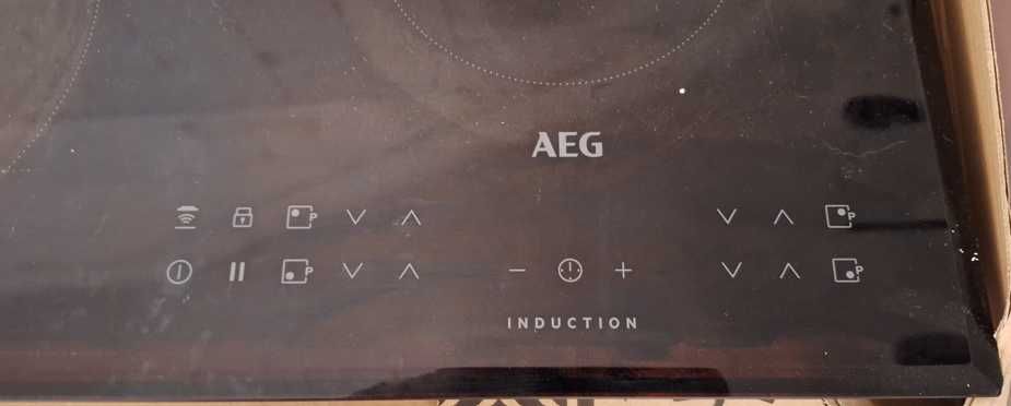 Placa de indução AEG