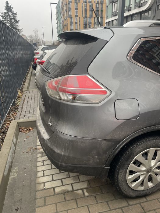 Нісан Рог 2015 рік пробіг на Украіні мінімальний