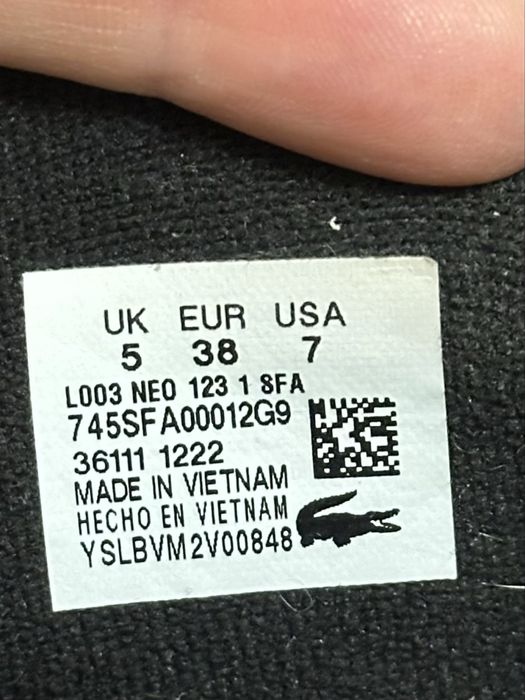 Кросівки  жіночі Lacoste L003 Neo