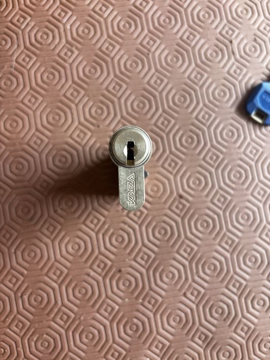 Fechadura dormakaba matrix plus