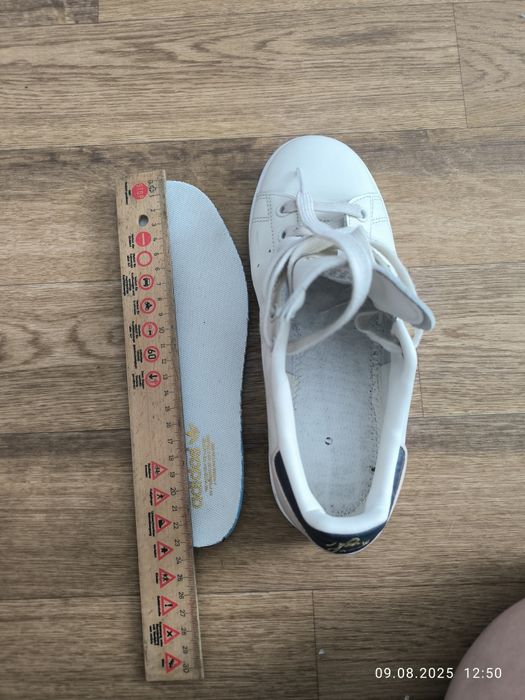 Кросівки Adidas Stan Smith бренд