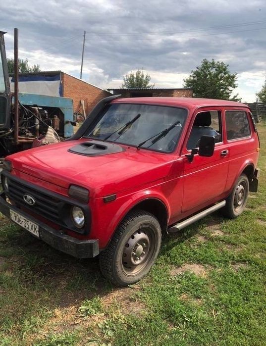 Продам ВАЗ НИВА 2121