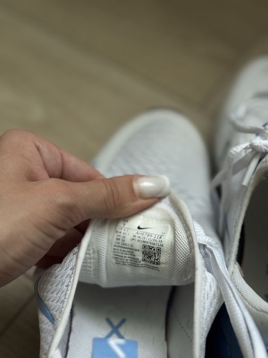 Кросівки найк nike оригінал