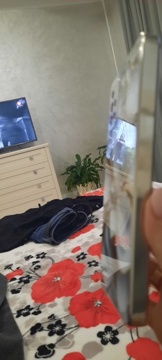 Продам чехол нв телефон самсунг гелаксі А71