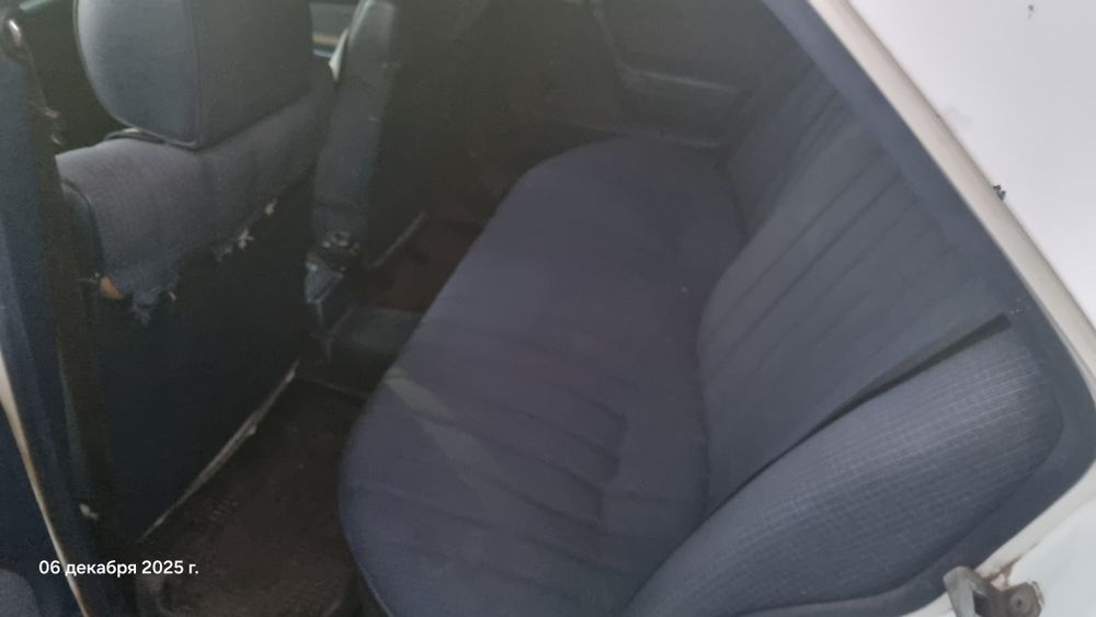 Продам мерседес дизель  2 литра