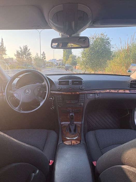 Mercedes-Benz E220517723166596157444