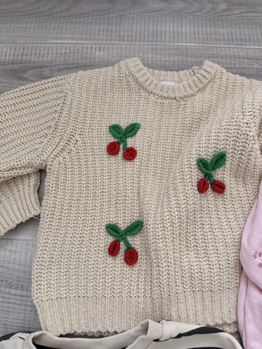 Світшоти,кофти на дівчинку 116