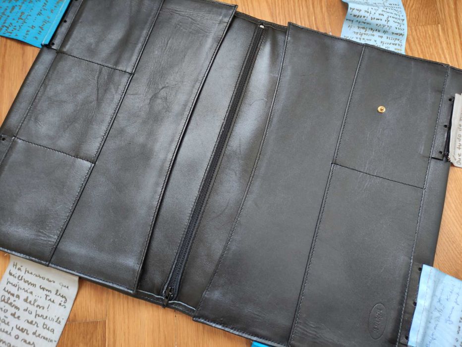 Pasta estudante como nova