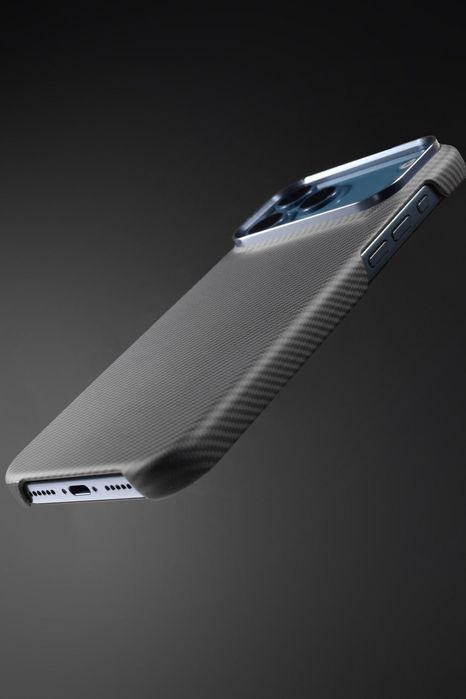 Карбоновий чохол iPhone 16 / 17 Pro Max чехол айфон про Макс карбон