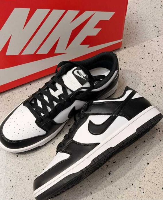 Nike Dunk Low Retro "Panda White Black" 43