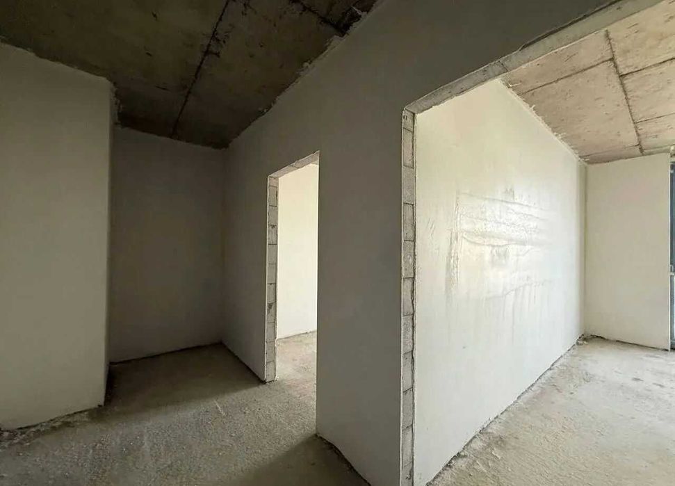 Здана 2-кімнатна квартира 75м2