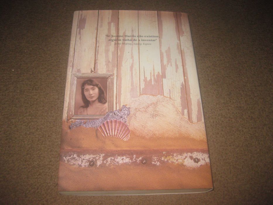 Livro "A Praia Roubada" de Joanne Harris