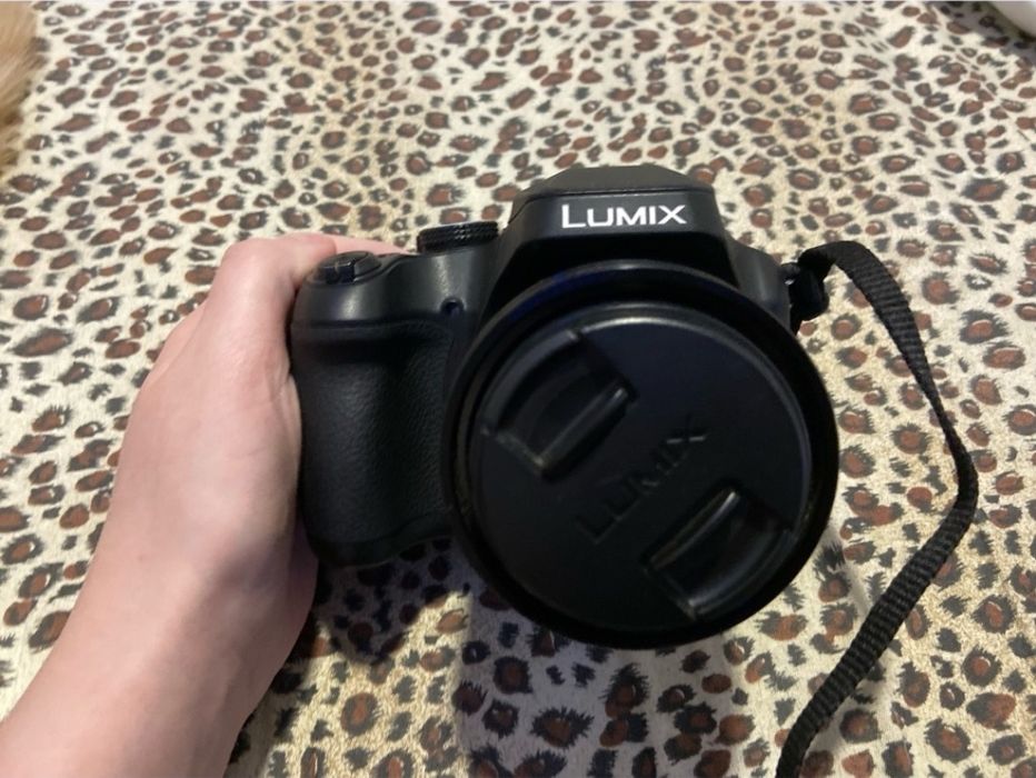 Panasonic Lumix DC-FZ82 фотоапарат з 60x zoom в ідеальному стані