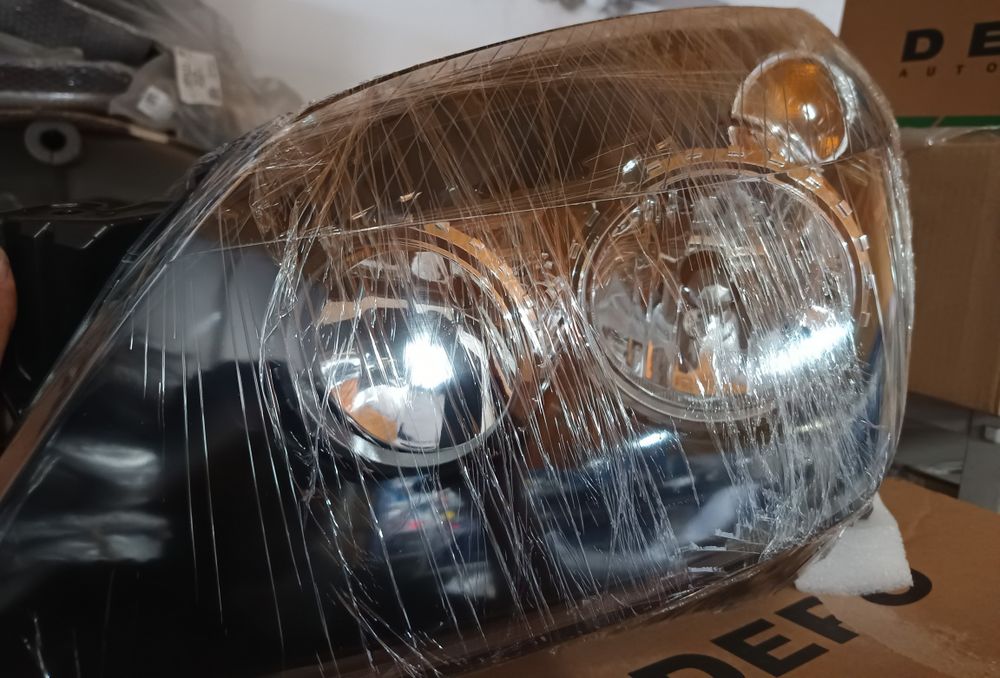 Opel Astra H - Material