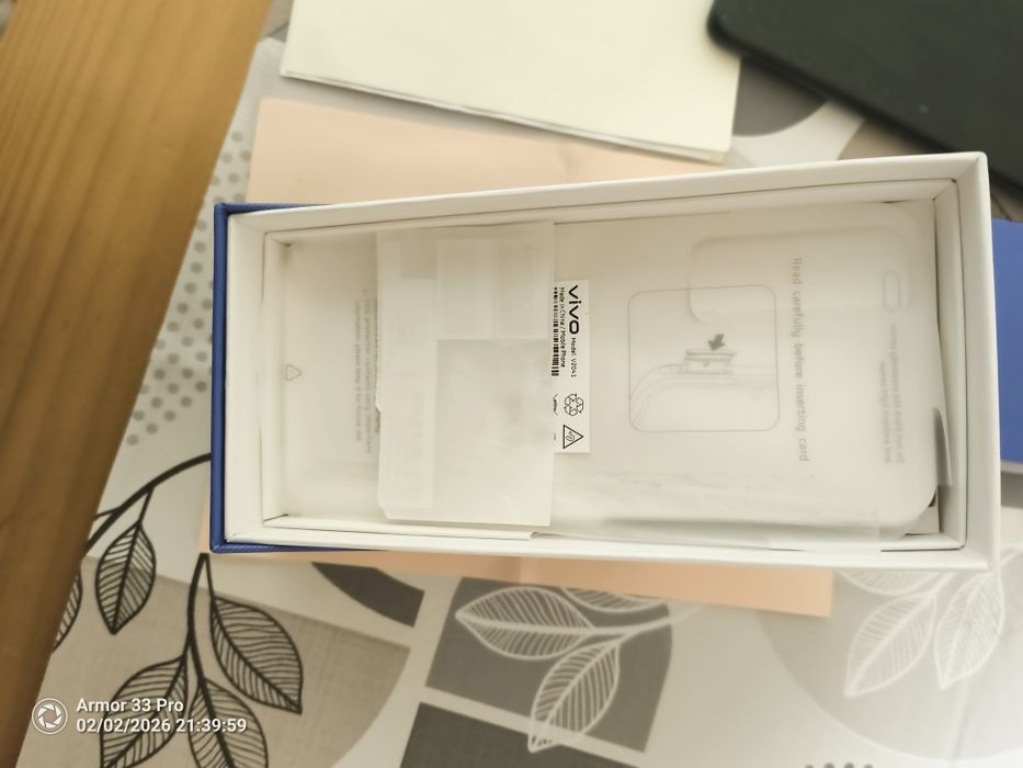 Vendo telemóvel desbloqueado para todas as redes