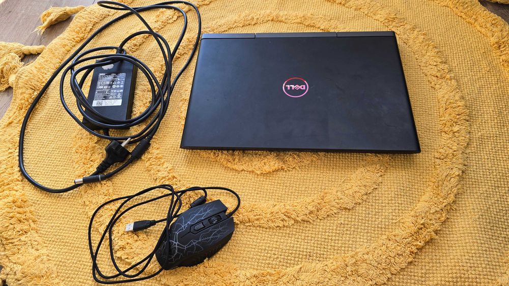 Laptop Dell inspiron 7566 i7