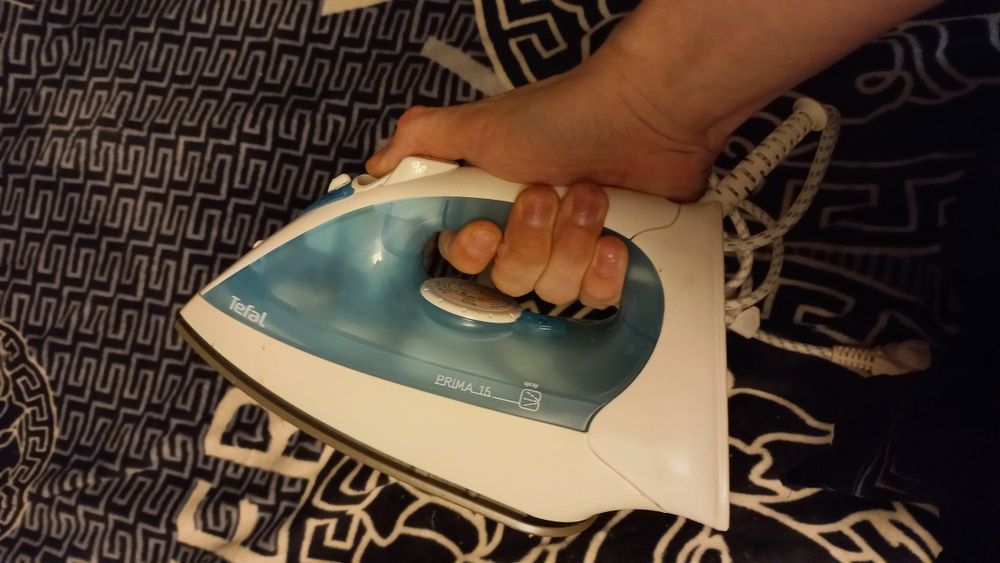 Утюг новый  продажа