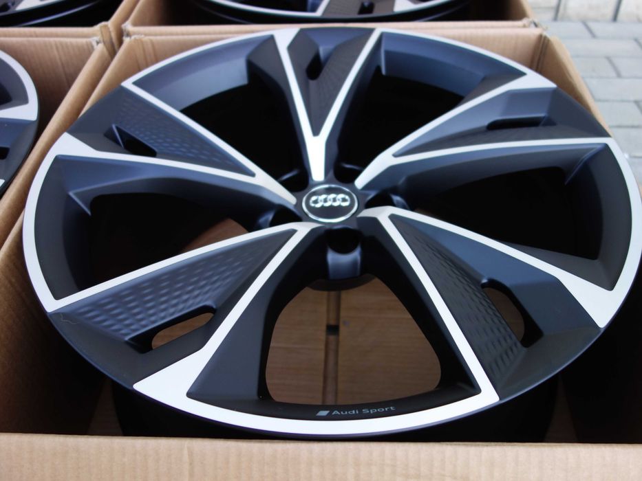 Felgi AUDI RS7 RS6 Q7 Q8 SQ7 SQ8 4K0 4M 22'' Audi Sport  Matowe