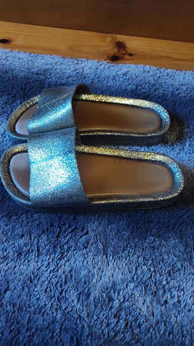 Calçado n 33 em muito bom estado