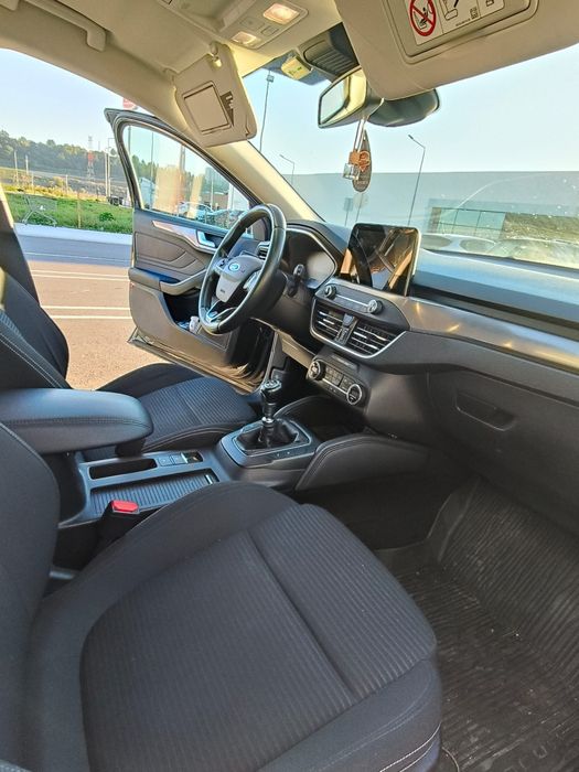 Vendo Ford focus 1.5