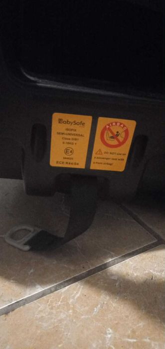 Okazja  Używany Fotelik Dziecięcy  Samochodowy Babysafe Rhodesian