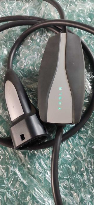 Зарядні пристрої для электромобілей T-1 T-2 GBT Tesla16а32а3.5-7-9.6kw