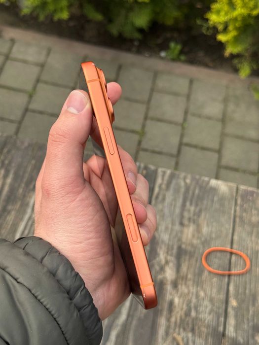 Apple iPhone 17 Pro Max 256GB Cosmic Orange eSim Neverlock Гарний стан