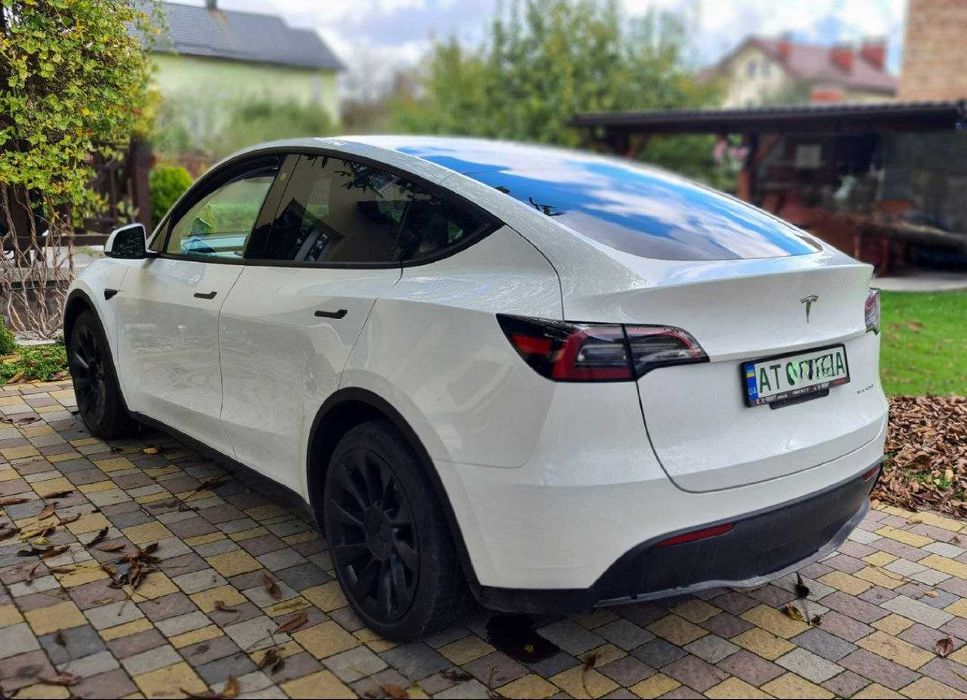 Оренда Tesla mode Y  під викуп, в розтермінування