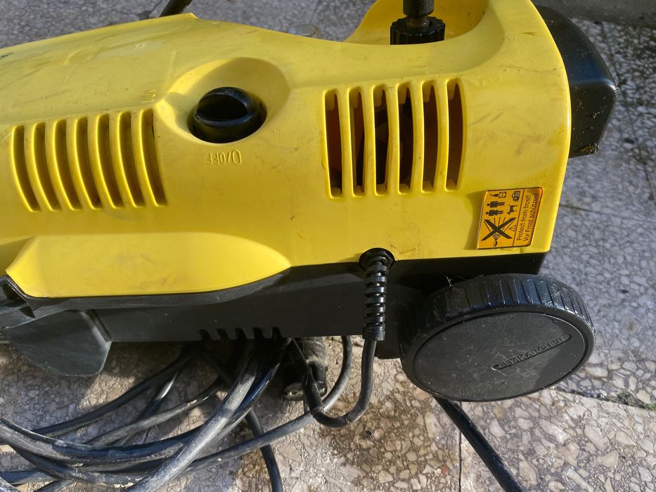 Lavadora karcher k2.99 para peças com mangueira e lança