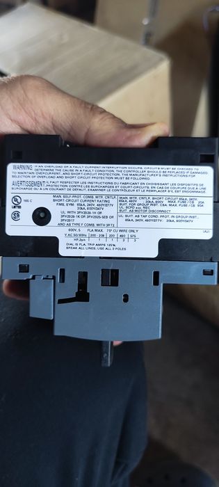 Автомат  захисту двигуна Siemens SIRIUS 3RV2011-1FA15.