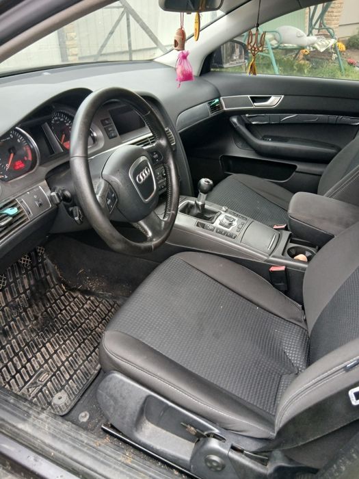 Ауді а6  2004рік