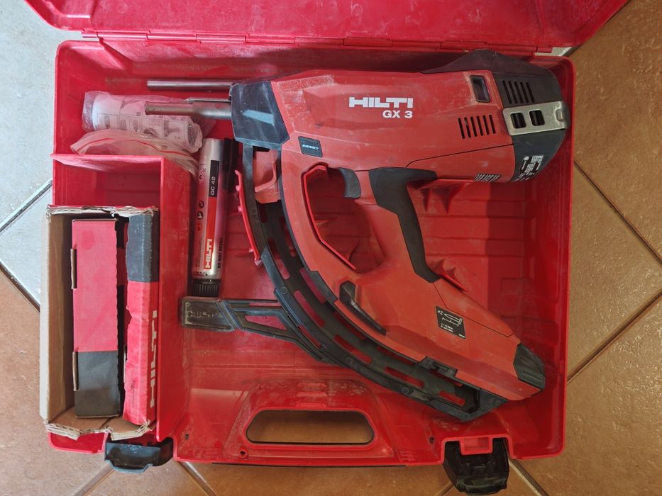 Gwoździarka Gazowa Hilti