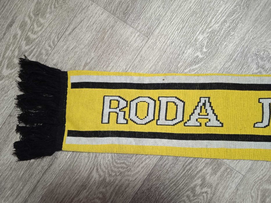 Шарф футбольных фанатов ФК Рода» Керкраде Нидерланды Roda JC Kerkrade
