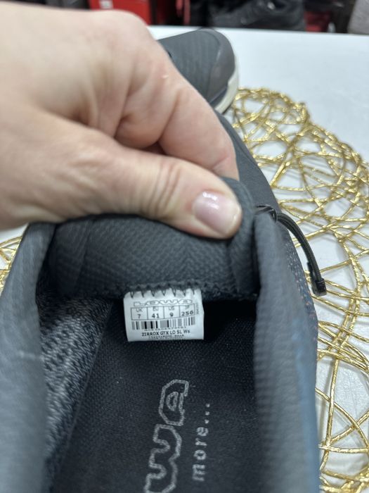 Жі Оригінал, Lowa Zirrox , 41, 25.6 см. Нові, бещ бірок. Магазин Поділ