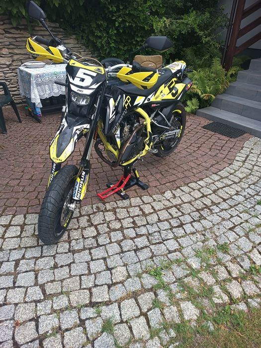 SWM sm 125 R super stan / nie Yamaha WR kat B