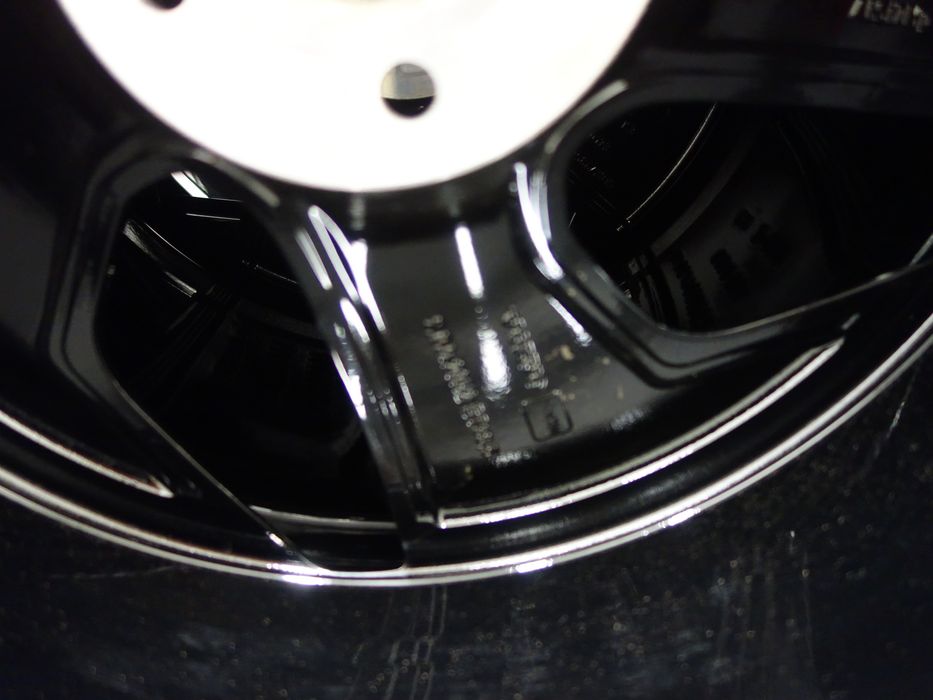 5x108 275/45R20 Koła zimowe Volvo OE XC90 Nokian Extra stan 4x9mm
