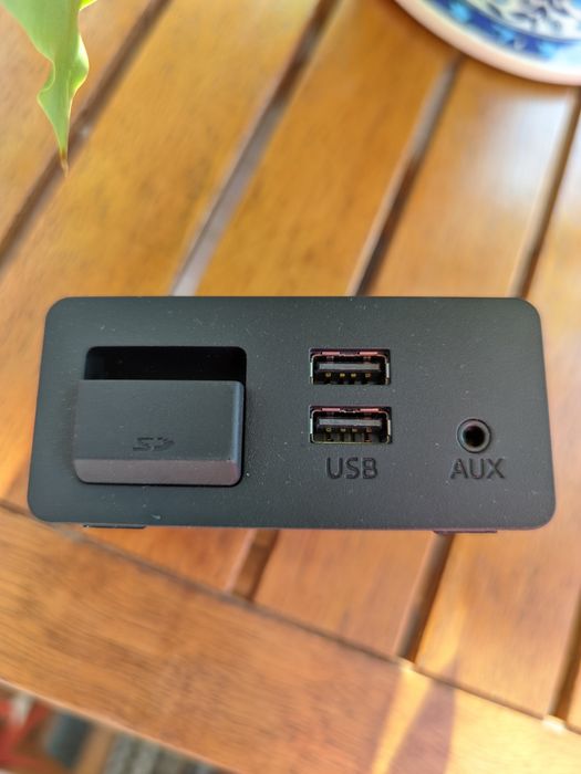 AUX блок D09H-669U0