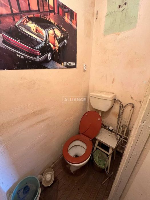 Продаж 2 км квартира в Тисмениці під ремонт