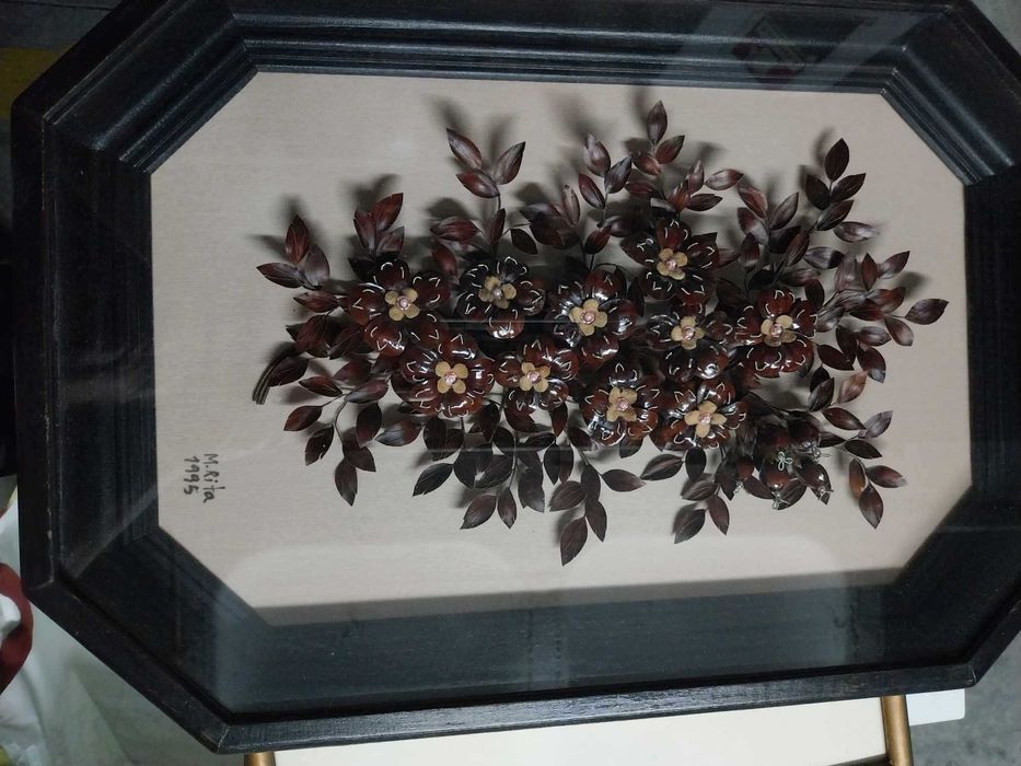 sapatos e utensilios para casa