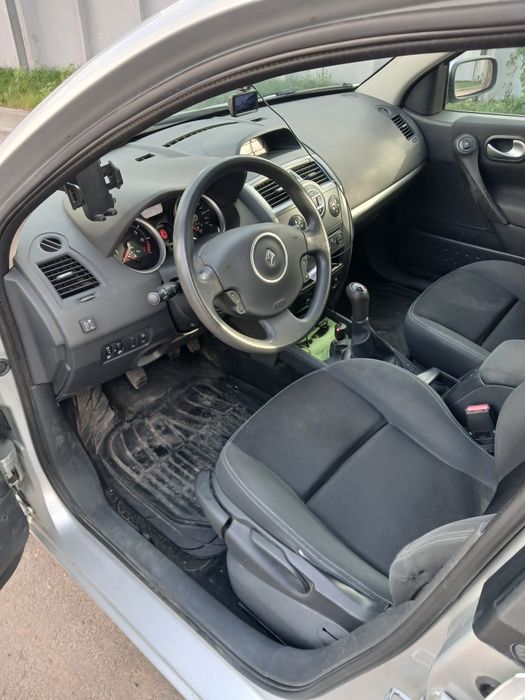 Продам рено меган