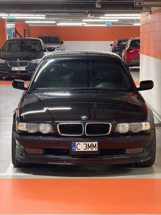 BMW Seria 7