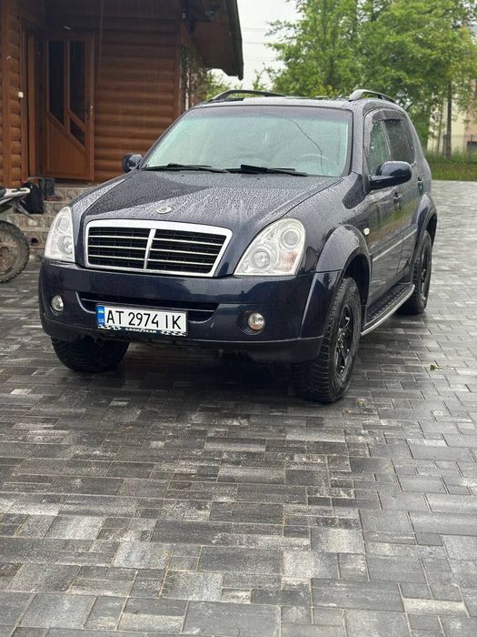 Продам SsangYong rexton 2008