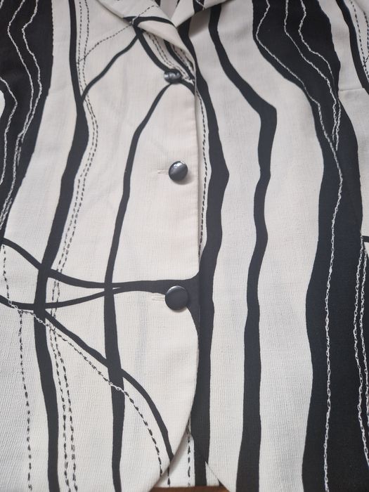 Żakiet roz. 44  biało czarny