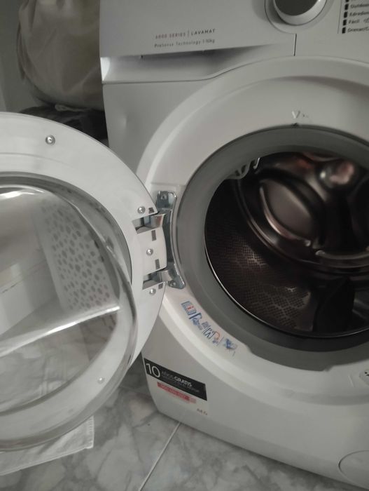 Máquina de lavar roupa AEG Lavamat 6000 10KG