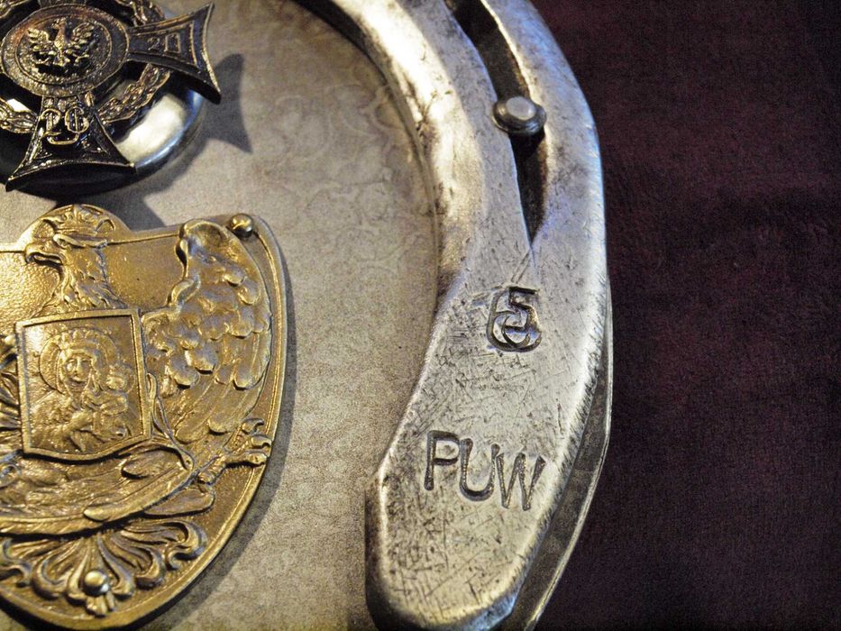 ryngraf, plakieta na biurko 26 Pułk Ułanów Wielkopolskich do szabel