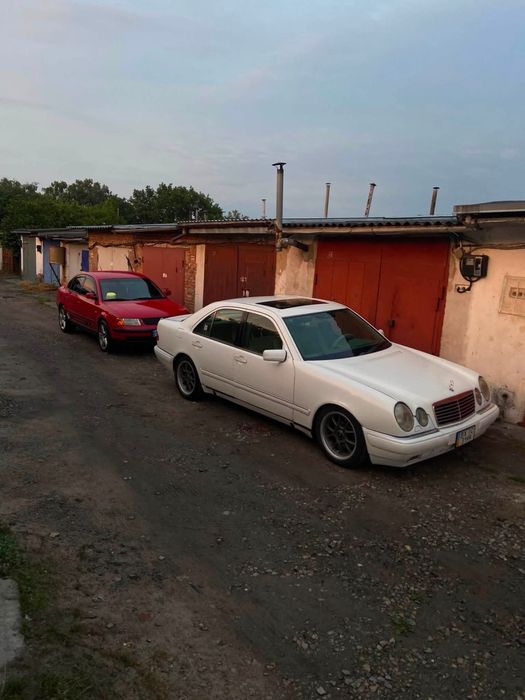 Продам Mercedes w210 e320