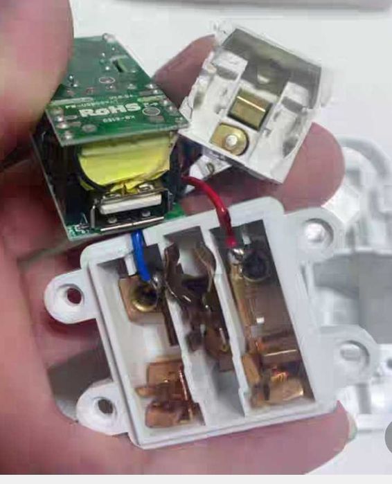 Розетка під всі види вилок з usb: 125 грн. - Електрика Харків на Olx