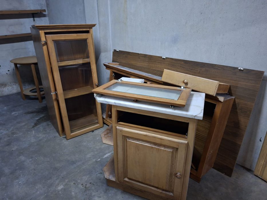 Armário de cozinha e WC