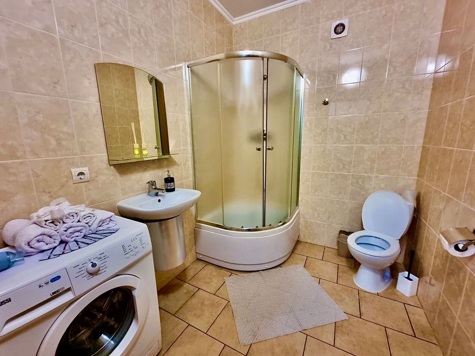 Здається подобово квартира в центрі  Мукачева вам точно сподобається!